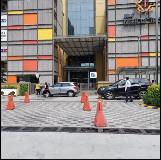 DLF Mall of India​